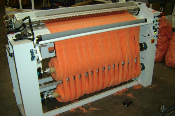 Machine de délaizage pour tout type de textile